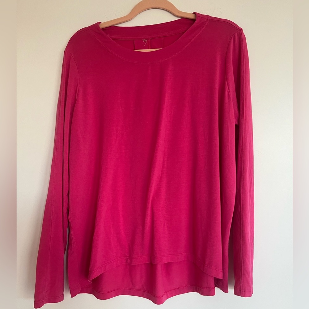 ATHLETHA HI LO LS TEE